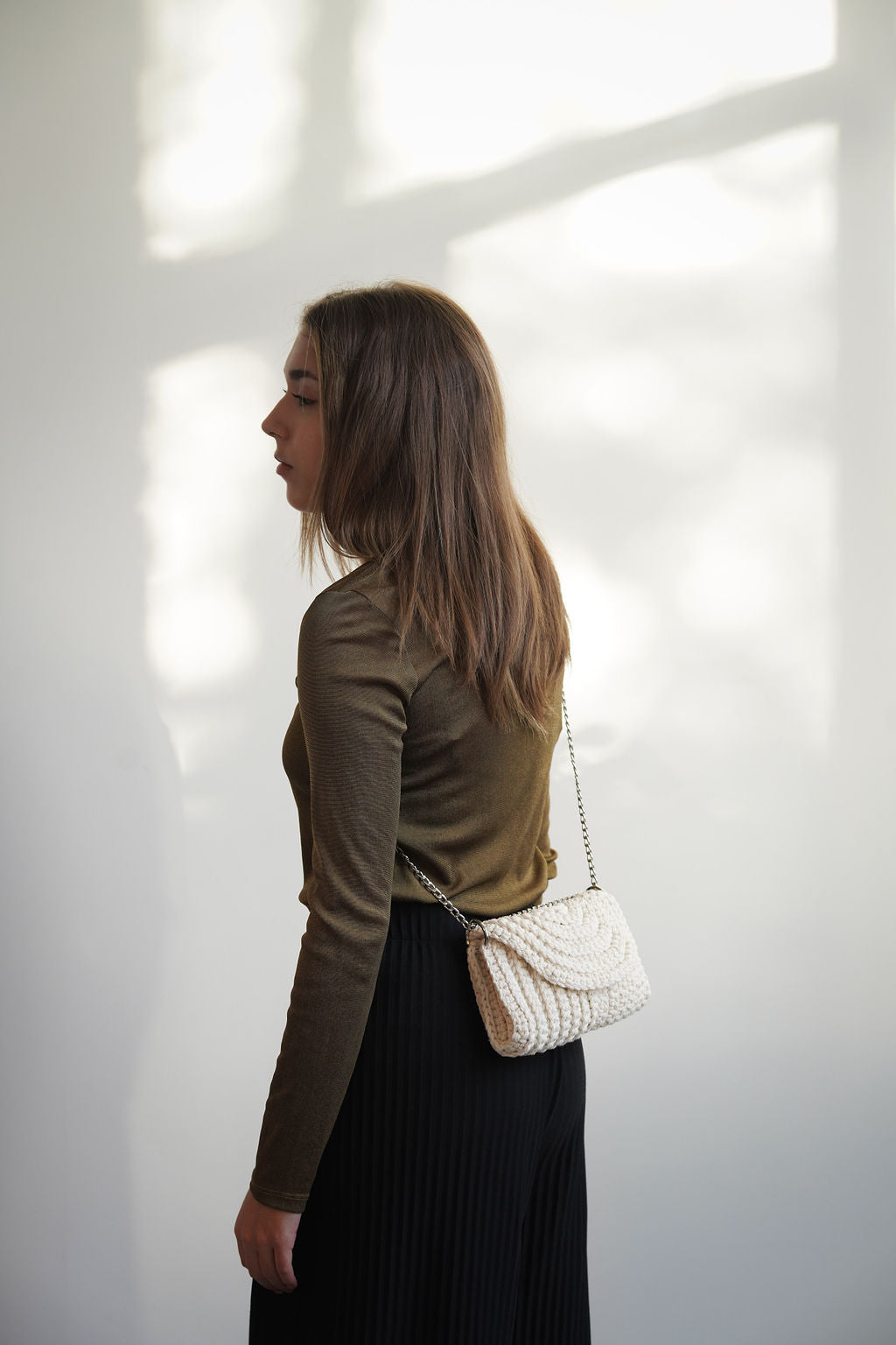 Crossbody shoulder clutch bag, natural crochet cotton with silver chain