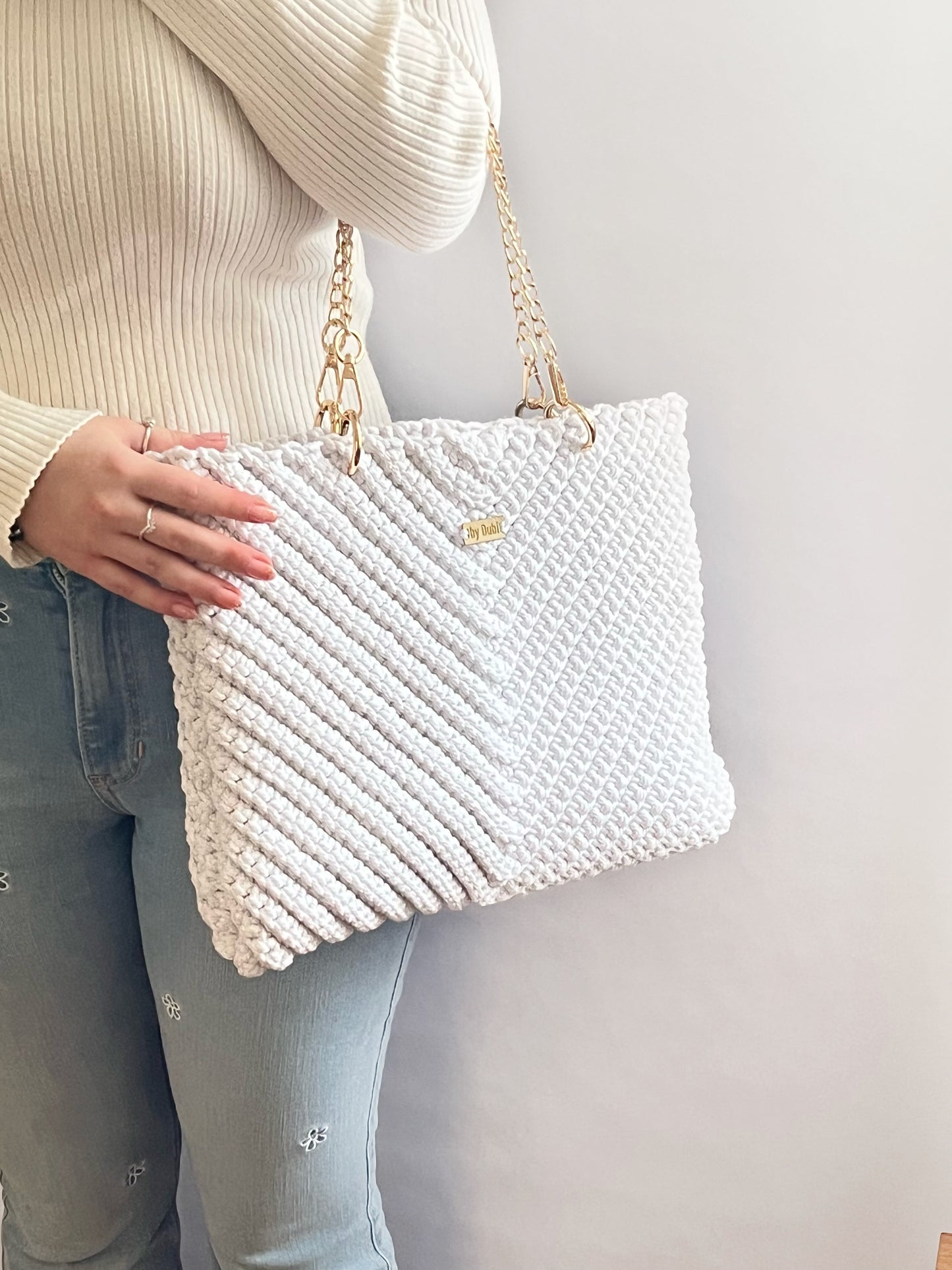 Crochet tote shoulder bag, white cotton  with gold chain